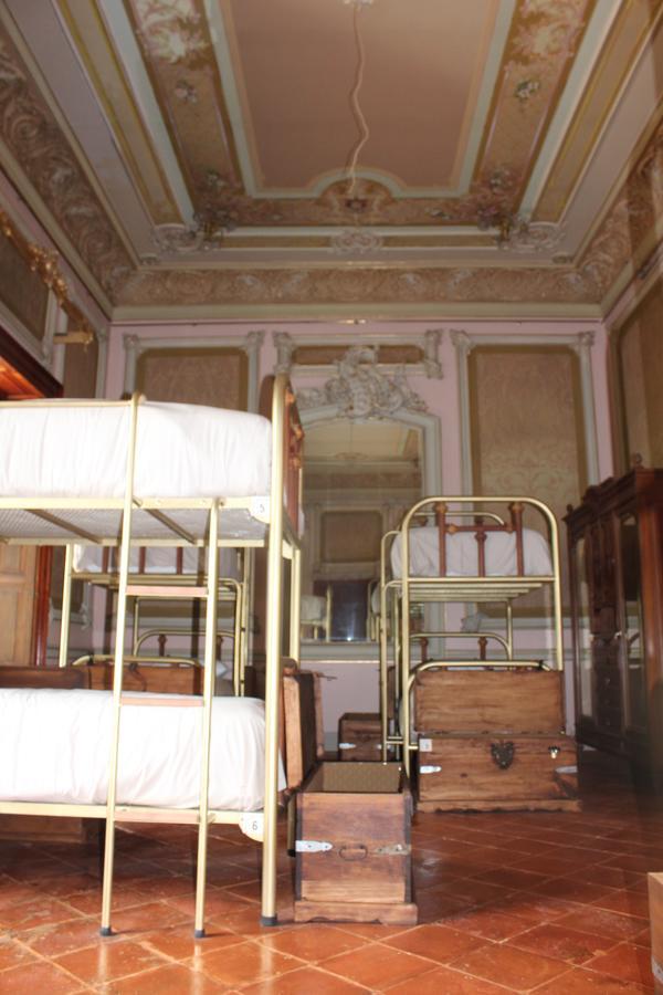 Leonora Hostal Пуебла Стая снимка